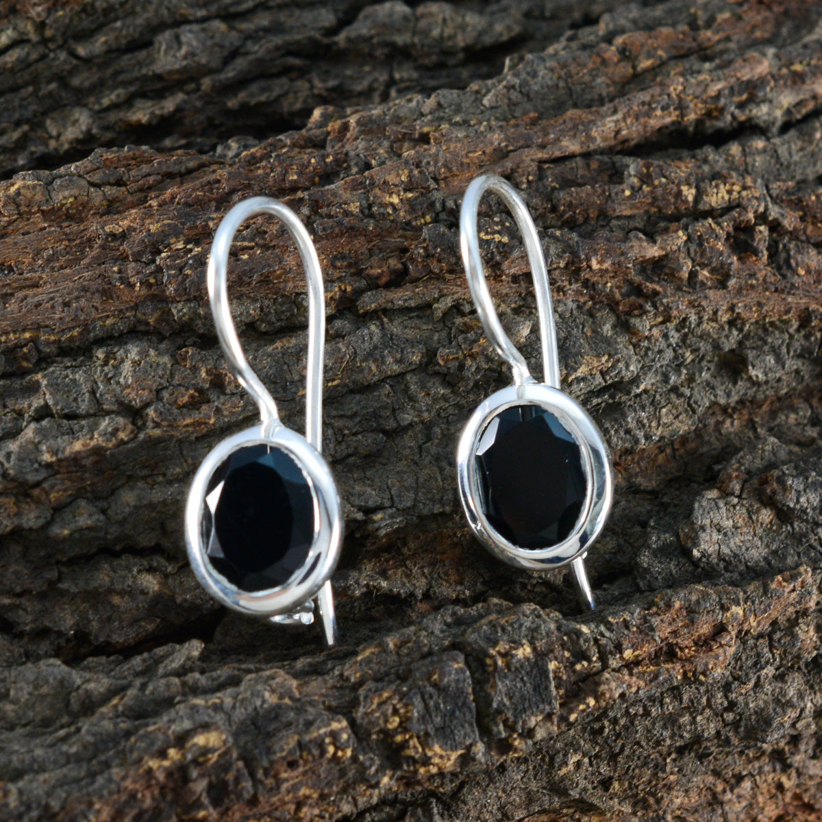 Black-Onyx-Middle-Eastern-Mei-Solitaire-Dangle-Black-Silver-Earring