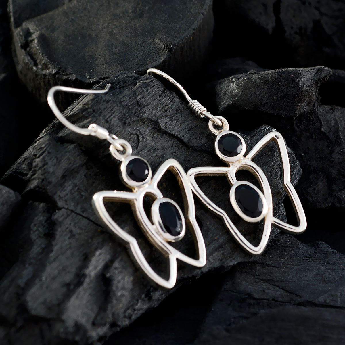 Black Onyx Spanish Nova multiple Dangle Black 925 Sterling Silver Earring Secondary image