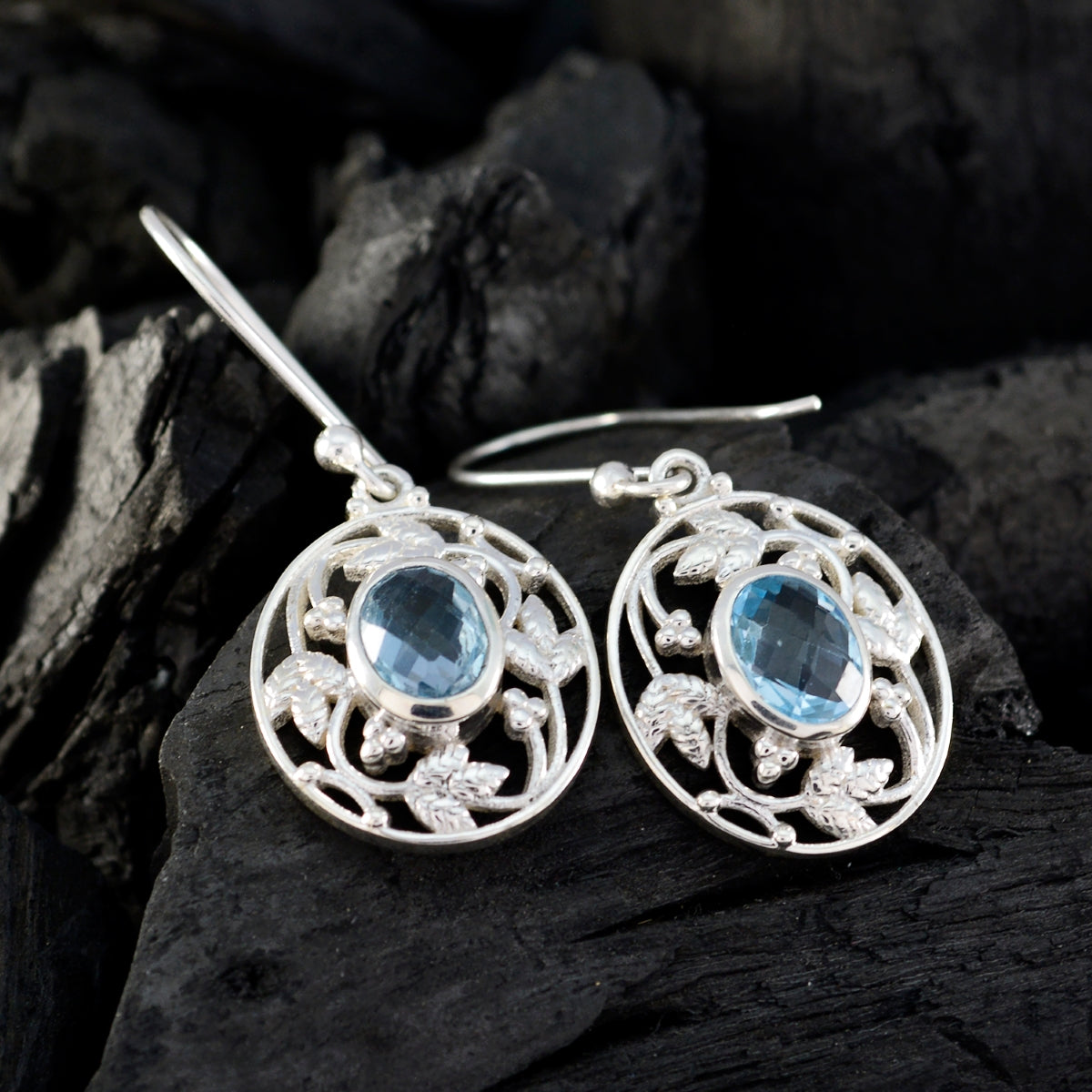 Blue-topaz-Turkish-Isabella-Solitaire-Dangle-Blue-92.5-Silver-Earring