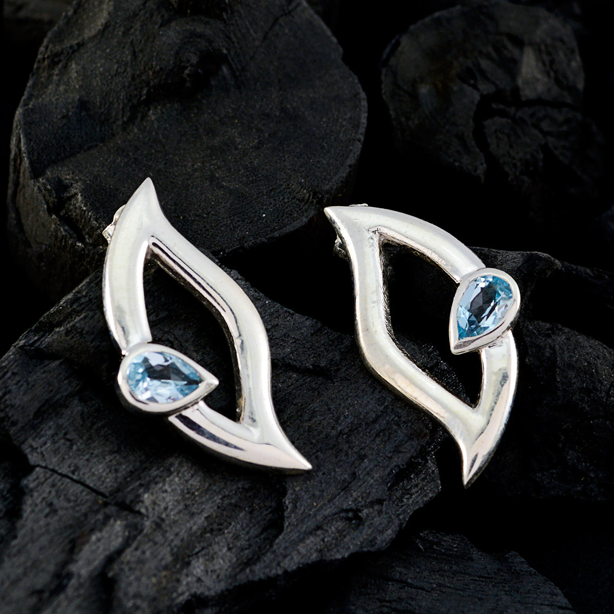 Blue-Topaz-Russian-Micaela-Solitaire-Stud-Blue-Sterling-Silver-Earring