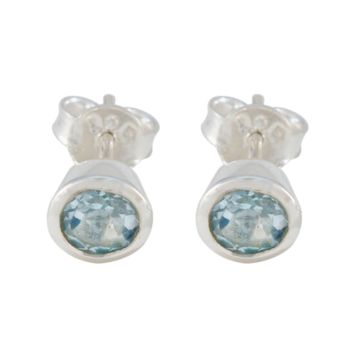 Blue-Topaz-Japanese-Chloe-Solitaire-Stud-Blue-Silver-Earring Image principale du produit