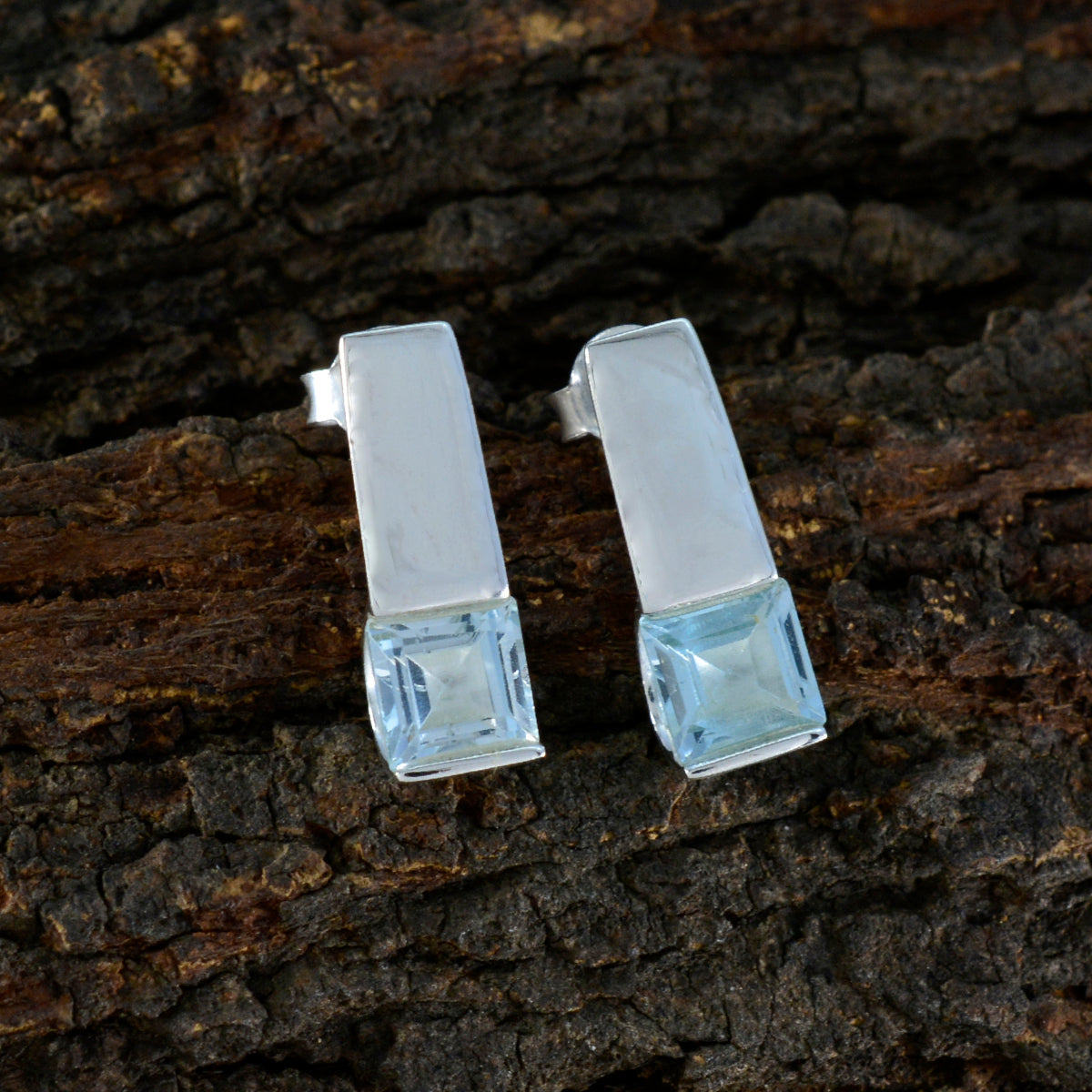 Blue-Topaz-Middle-Eastern-Laura-Solitaire-Stud-Blue-925-Sterling-Silver-Earring