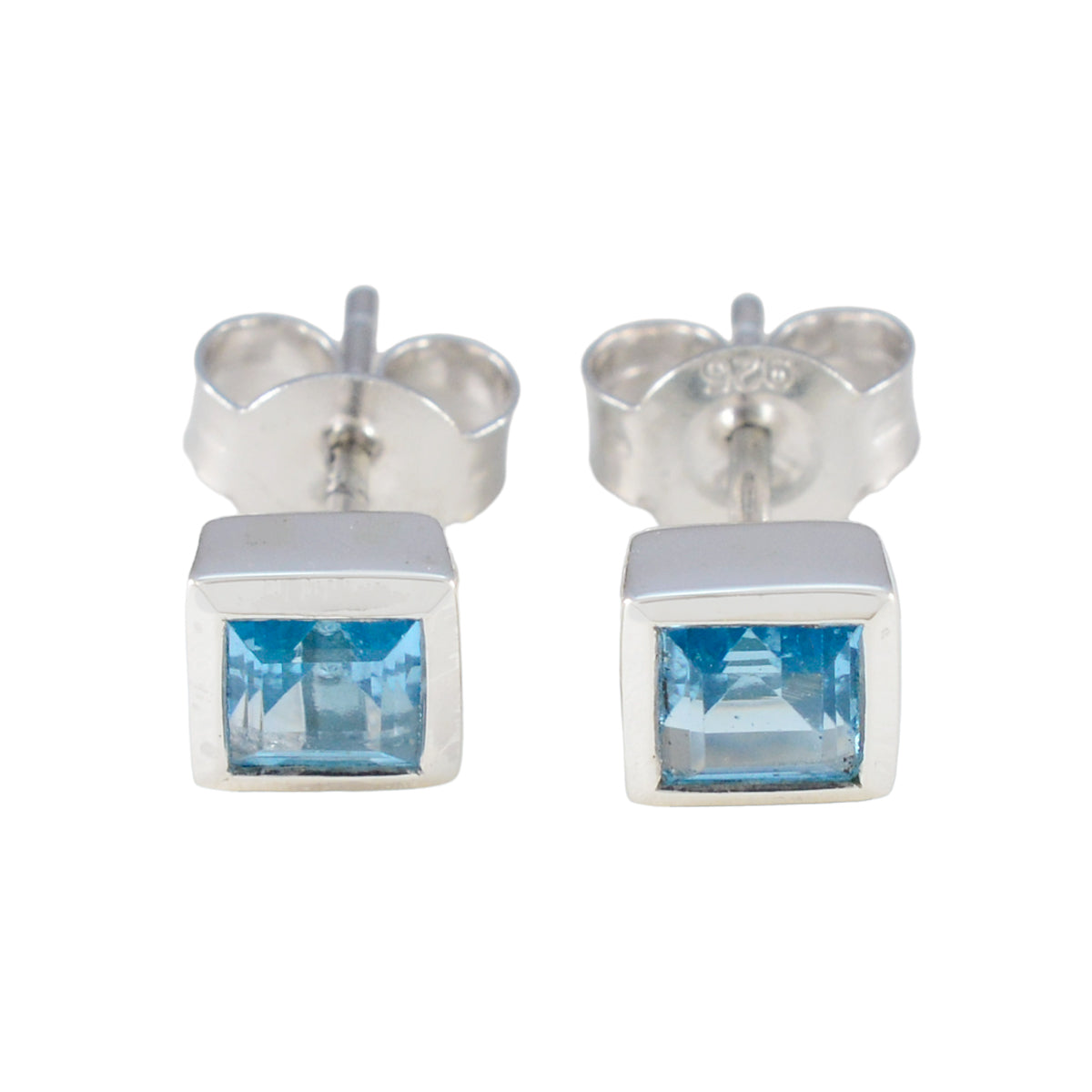 Blue-Topaz-French-Ivana-Solitaire-Stud-Blue-925-Silver-Earring Image principale du produit