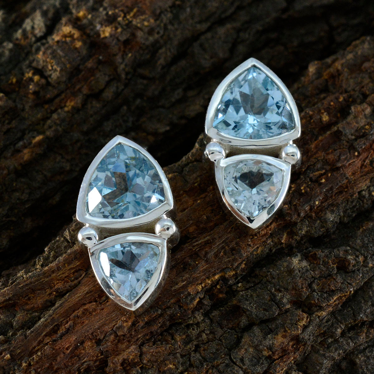 Blue-Topaz-Korean-Pilar-Toi-et-Moi-Stud-Blue-Sterling-Silver-Earring