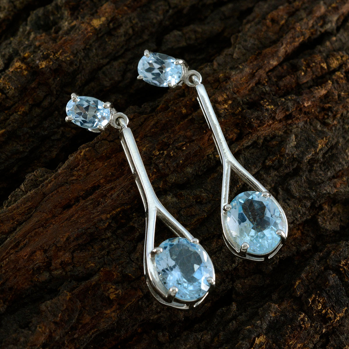 Blue-Topaz-Korean-Ji-eun-Toi-et-Moi-Stud-Blue-Sterling-Silver-Earring