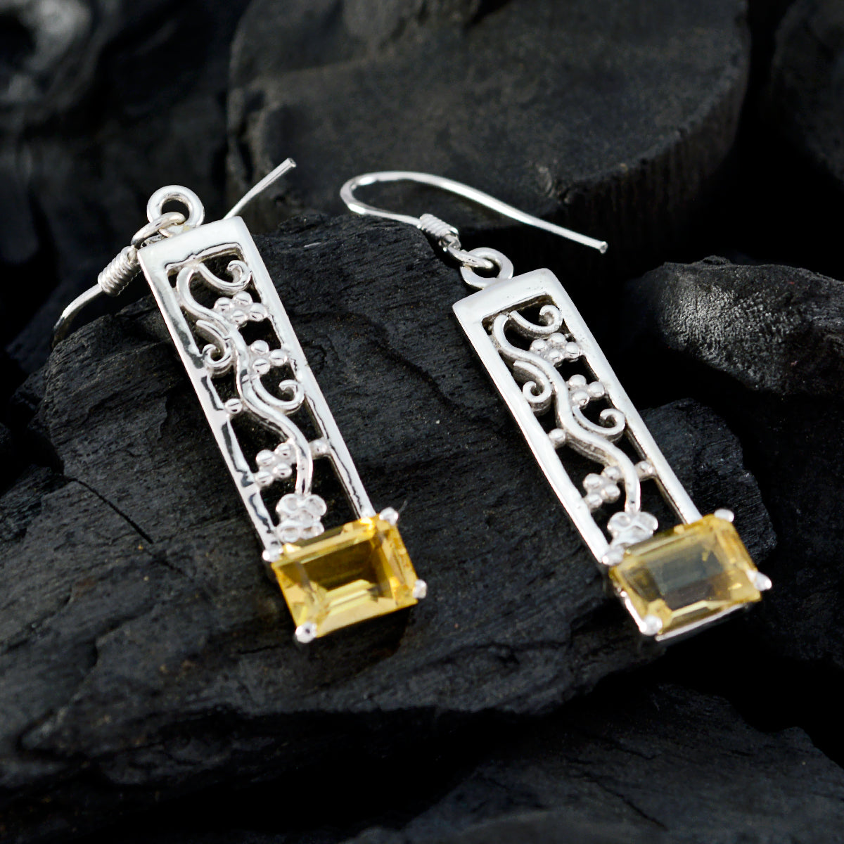 Citrine-American-Yan-Solitaire-Dangle-Yellow-Silver-Earring