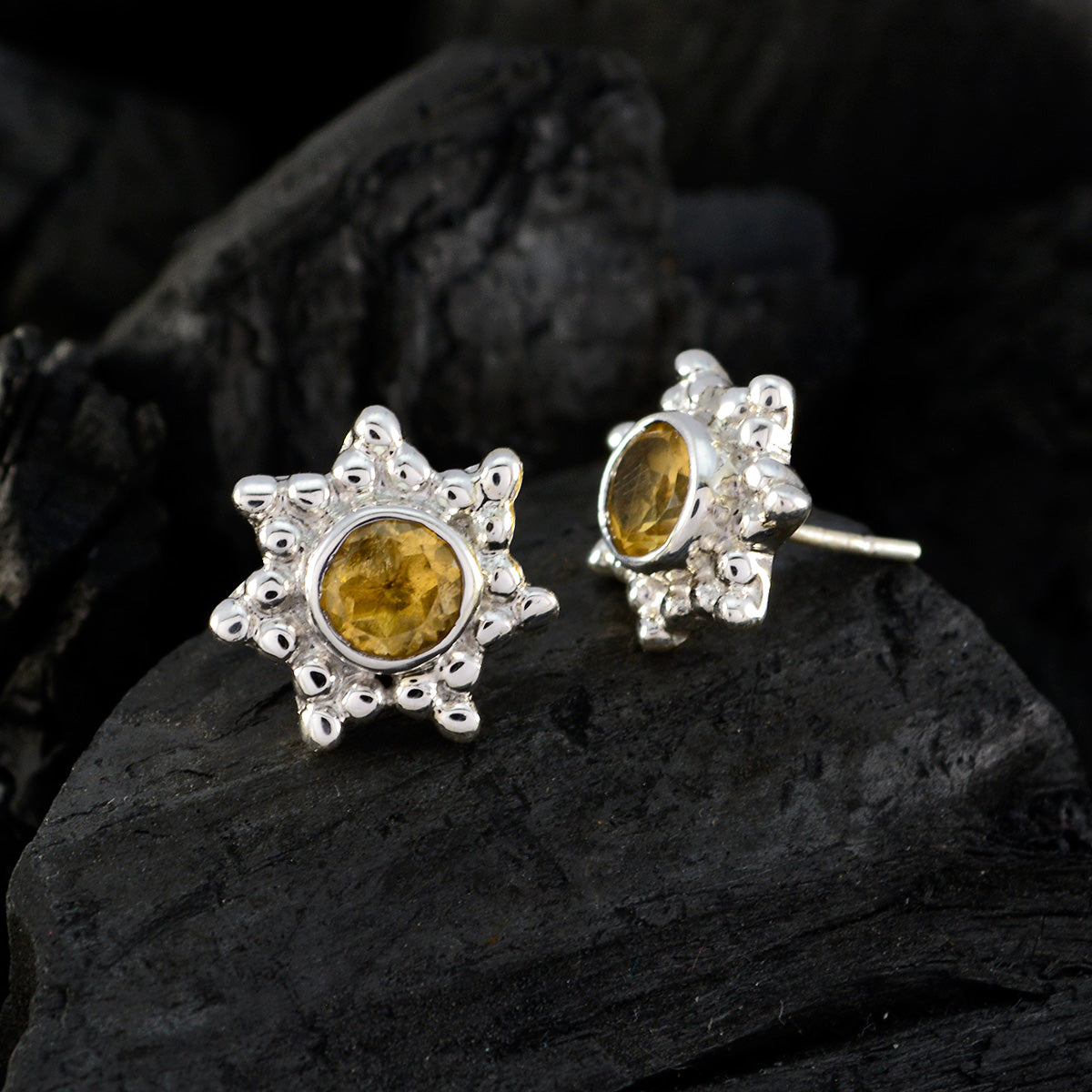 Citrine-Spanish-Soo-jin-Solitaire-Stud-Yellow-92.5-Silver-Earring