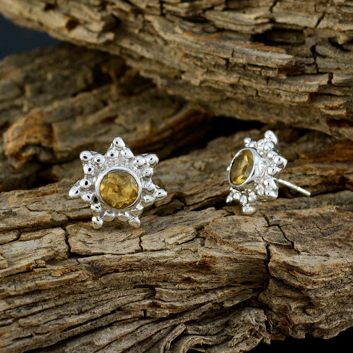 Citrine-Spanish-Soo-jin-Solitaire-Stud-Yellow-92.5-Silver-Earring