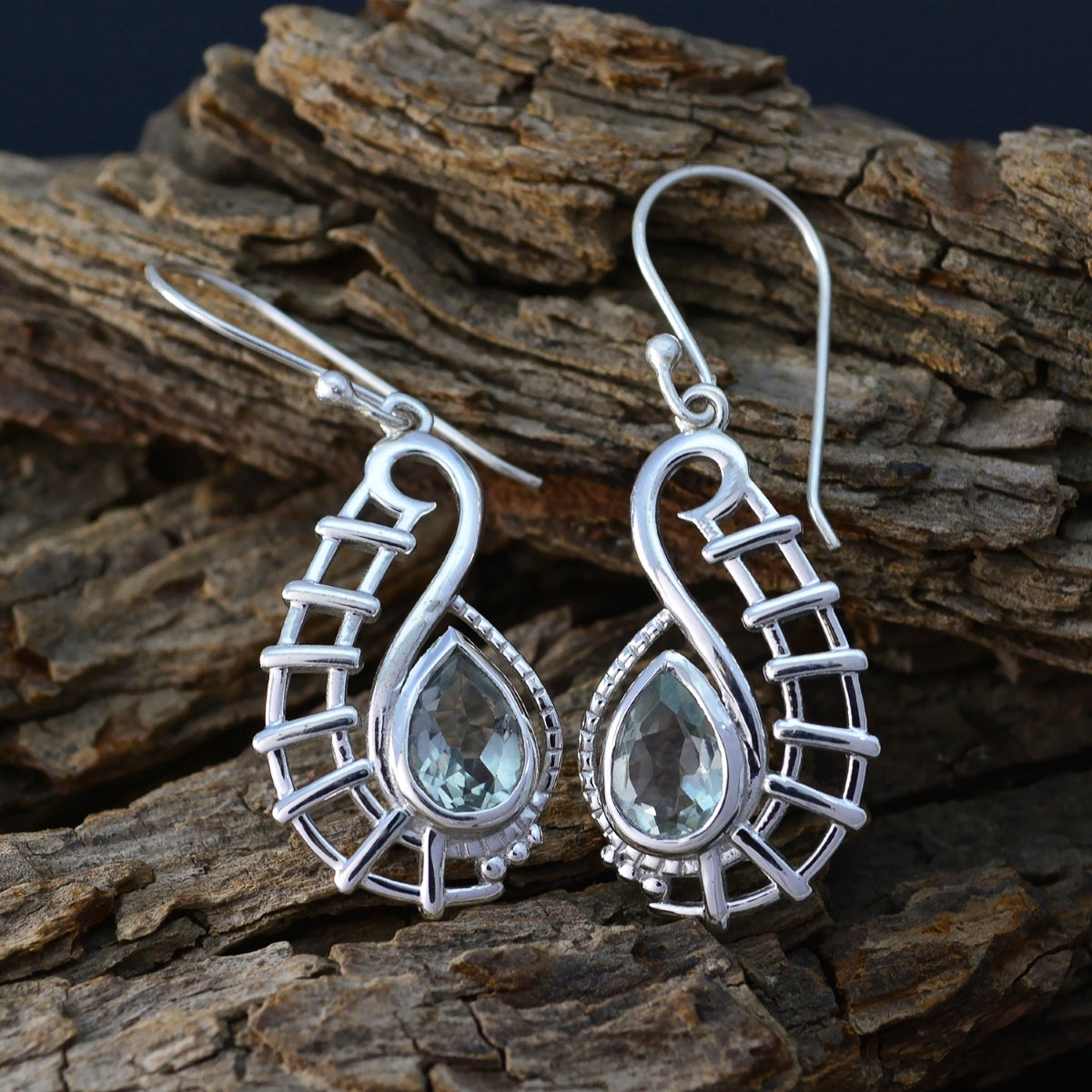 Green-Amethyst-Japanese-Cecilia-Solitaire-Dangle-Green-Silver-Earring