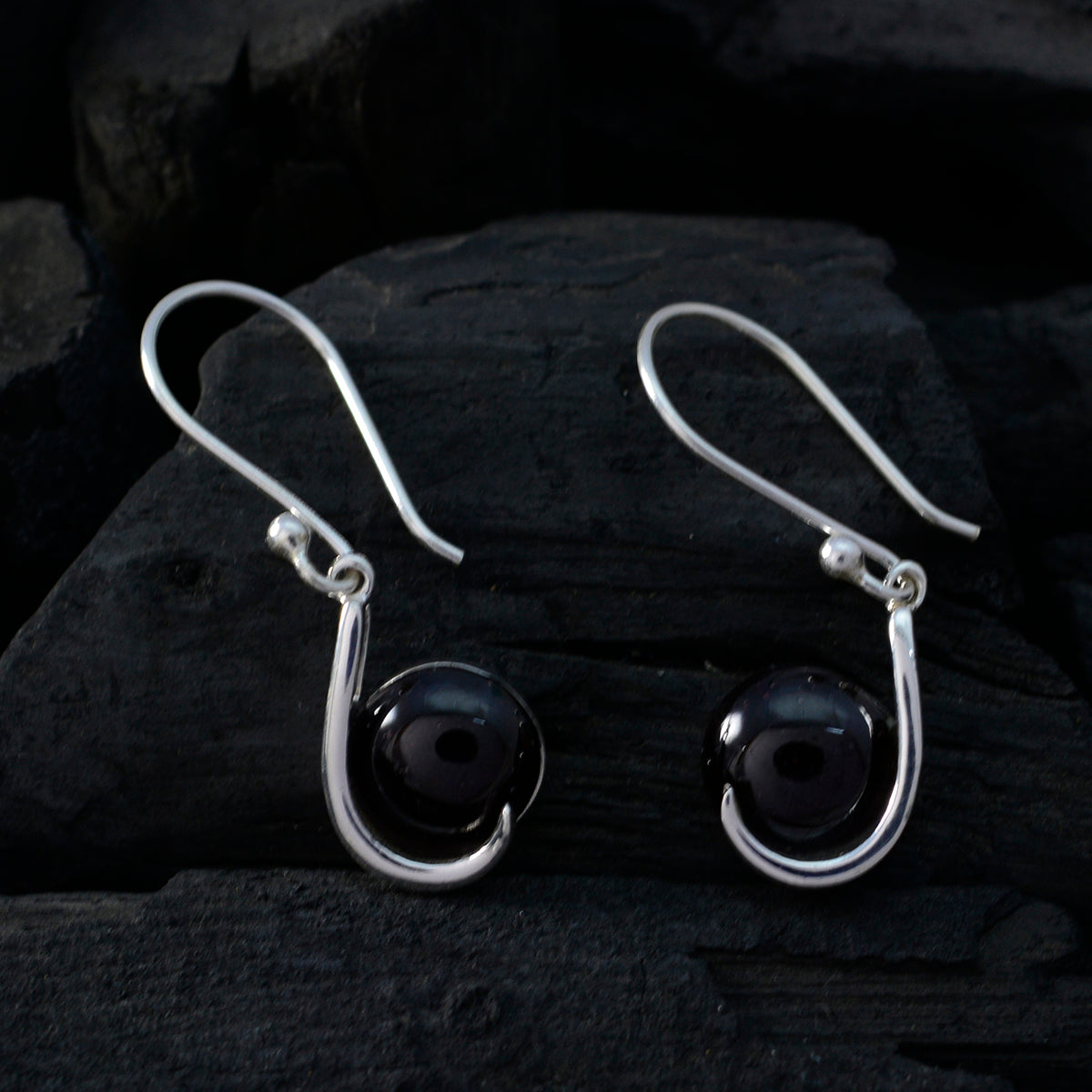 Garnet-Japanese-Audrey-Solitaire-Dangle-Red-925-Sterling-Silver-Earring