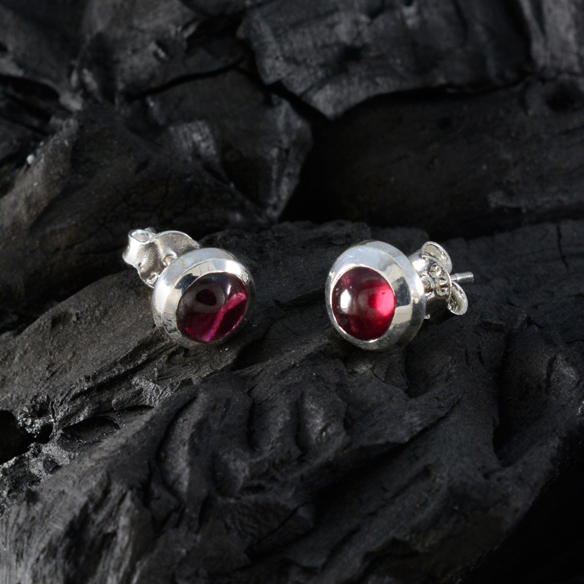 Garnet-African-Clara-Solitaire-Stud-Red-Sterling-Silver-Earring