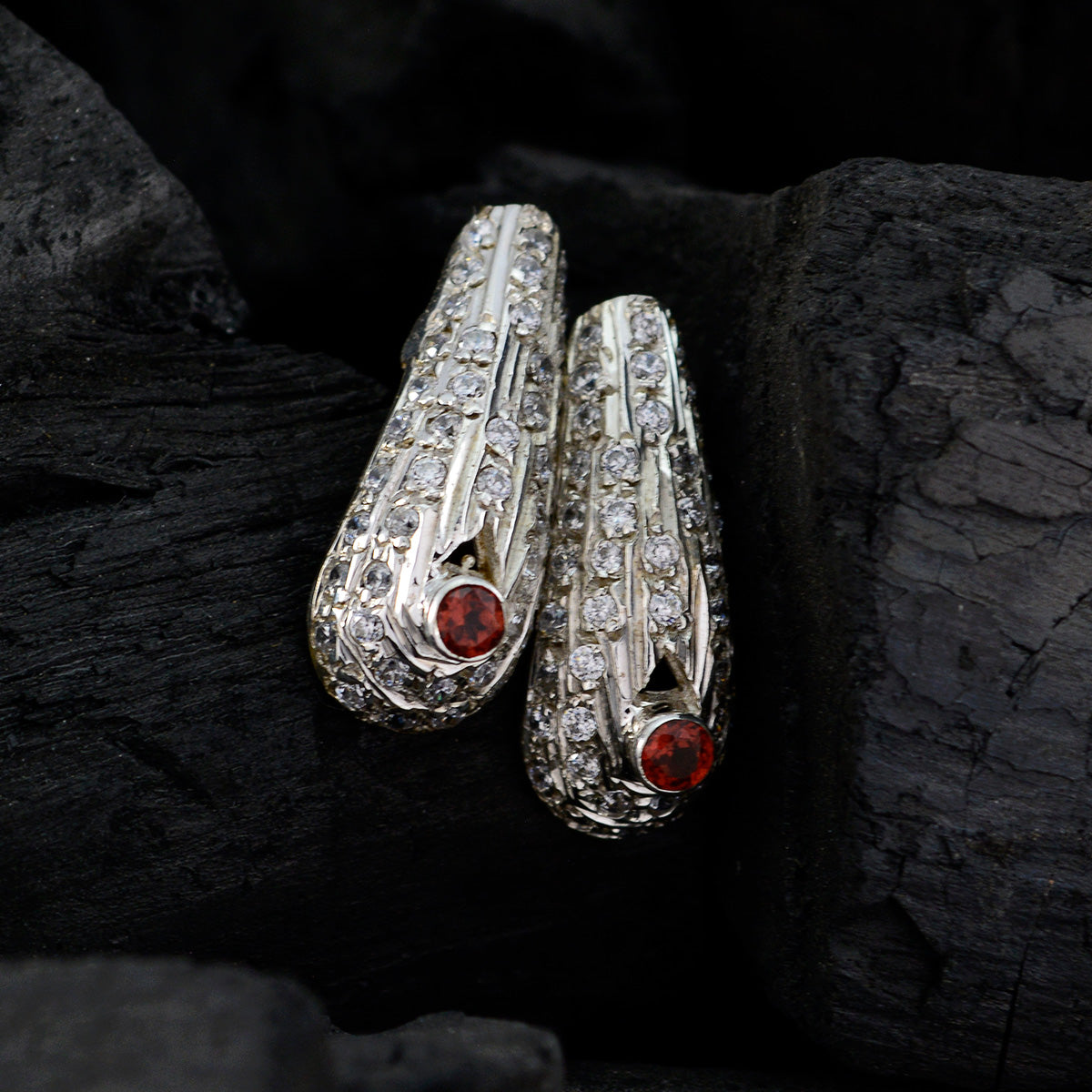 Garnet-Japanese-Bruna-multiple-Stud-Red-925-Sterling-Silver-Earring