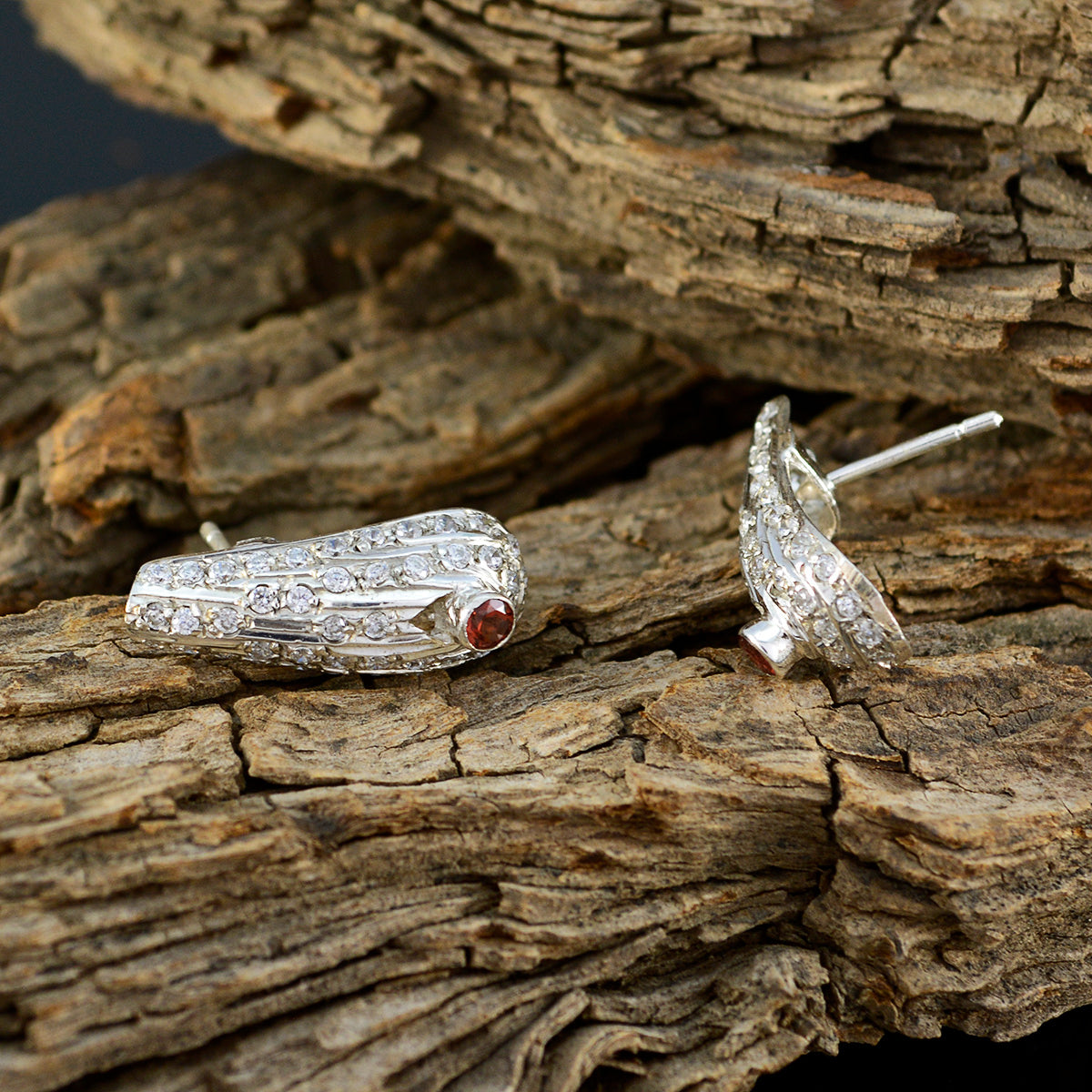 Garnet-Japanese-Bruna-multiple-Stud-Red-925-Sterling-Silver-Earring