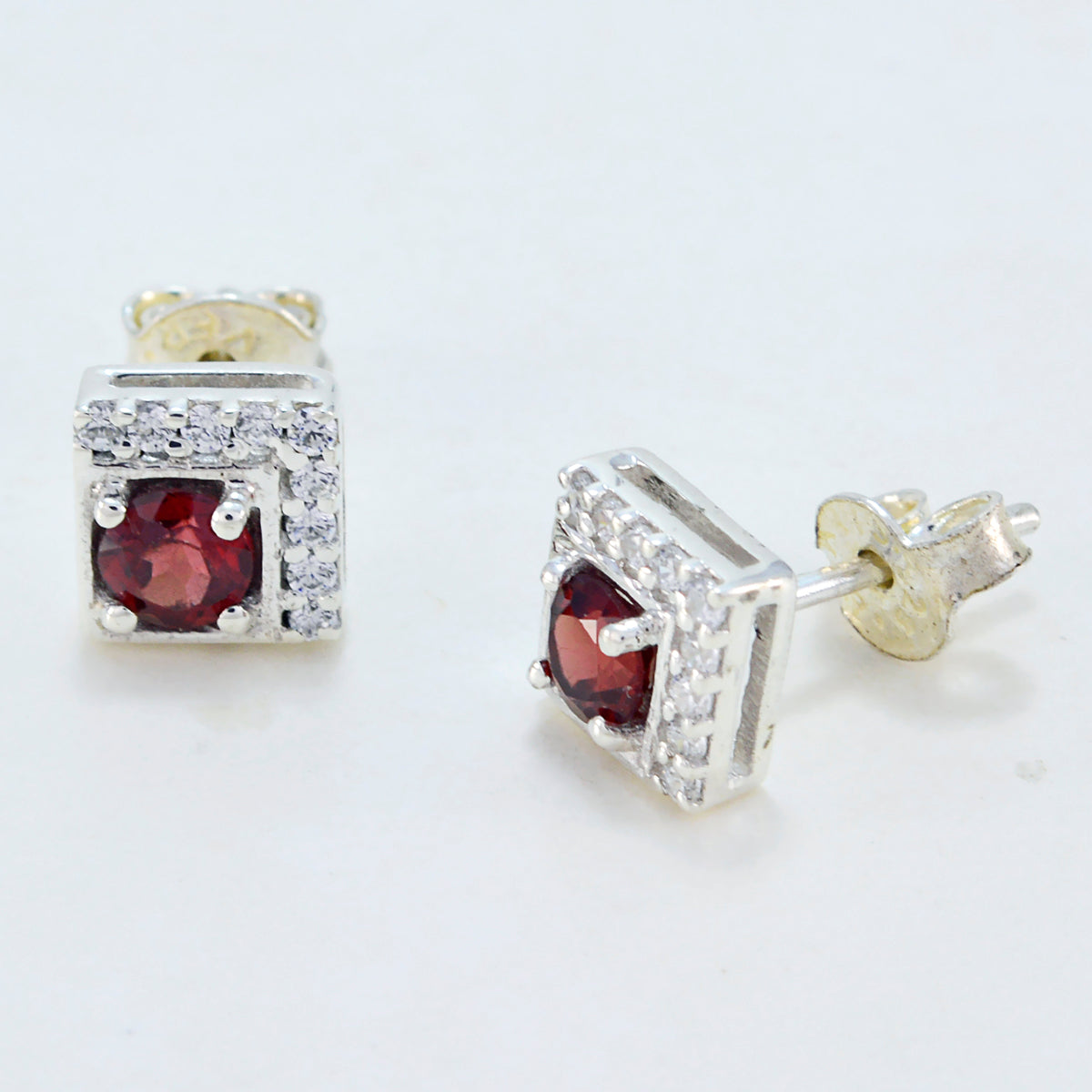 Garnet-African-Fernanda-multiple-Stud-Red-925-Silver-Earring