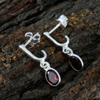 Garnet-Australian-Layla-Solitaire-Stud-Red-Silver-Earring