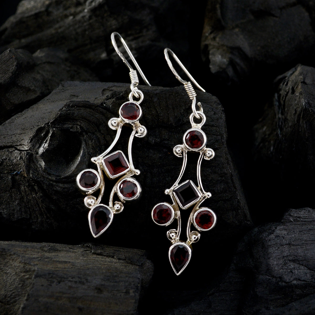 Garnet-Turkish-Inès-multiple-Dangle-Red-92.5-Silver-Earring