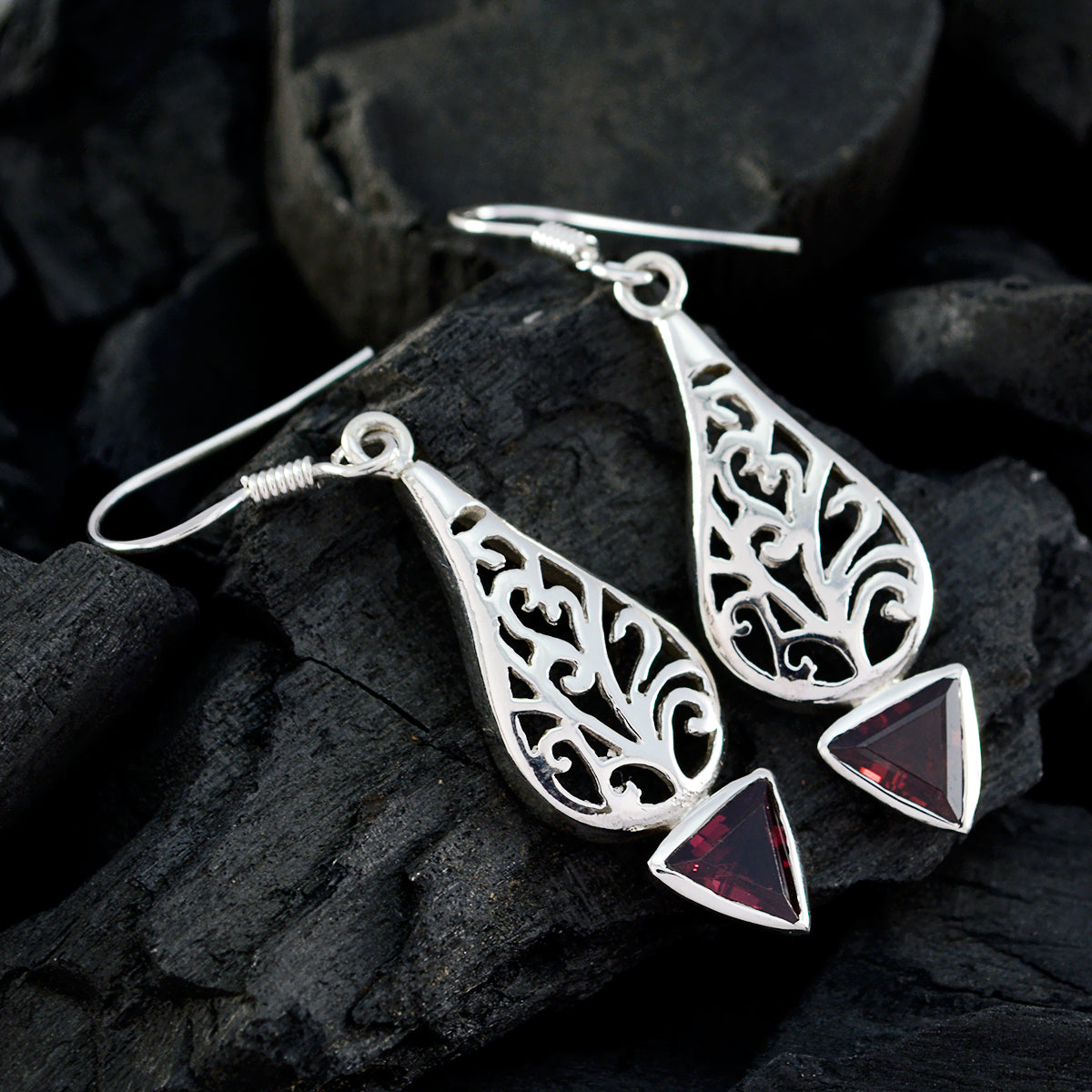 Garnet-Italian-Lucia-Solitaire-Dangle-Red-925-Silver-Earring