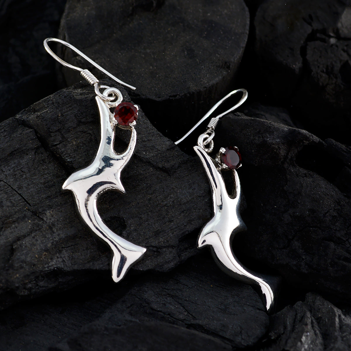 Garnet Korean Ying Solitaire Dangle Red 92.5 Silver Earring Secondary image