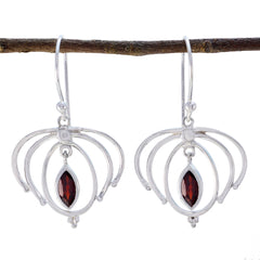 Garnet-French-Greta-Solitaire-Dangle-Red-92.5-Silver-Earring
