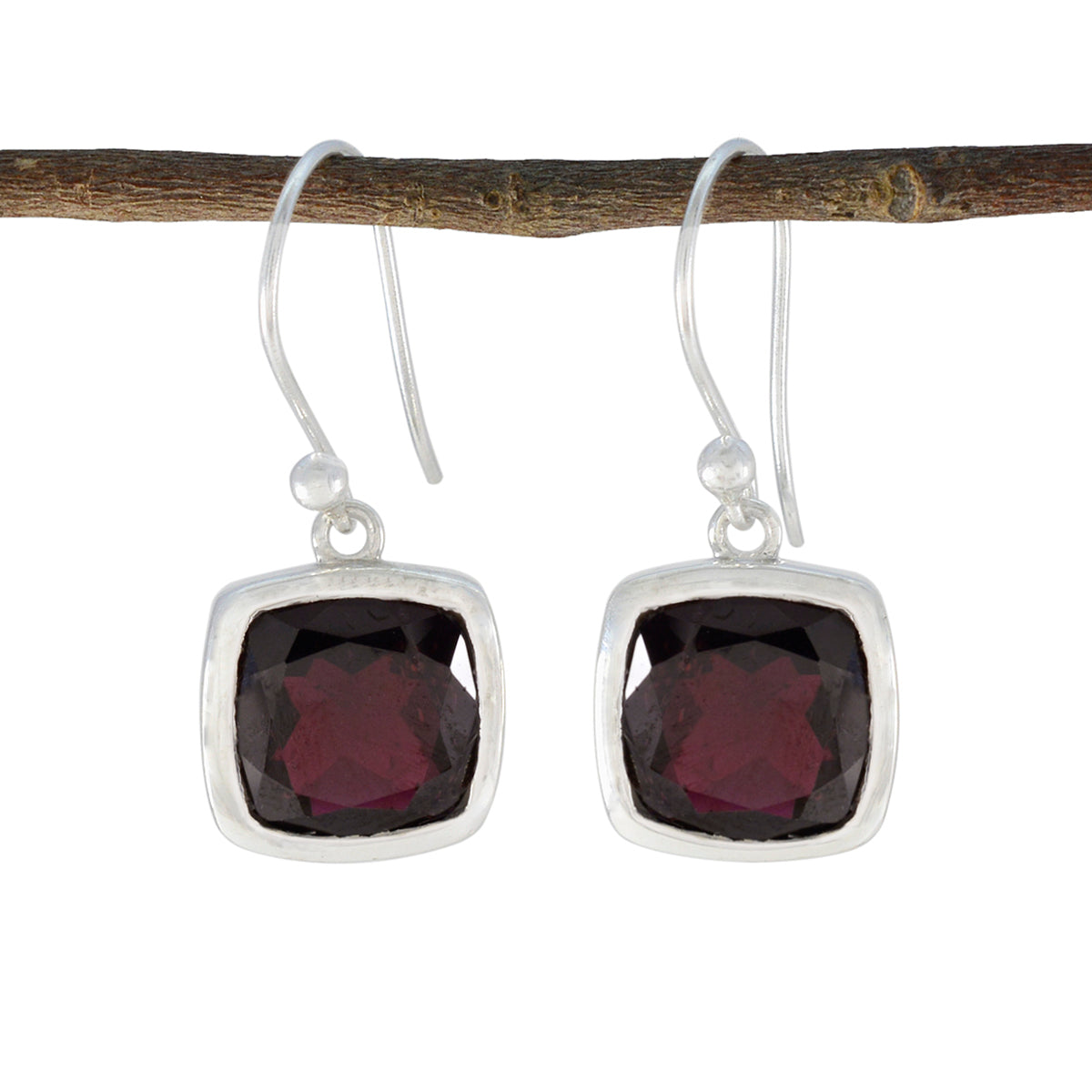 Garnet-German-Mila-Solitaire-Dangle-Red-925-Silver-Earring