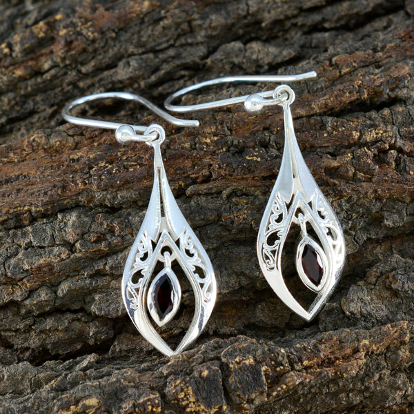 Garnet-African-Natalie-Solitaire-Dangle-Red-Silver-Earring