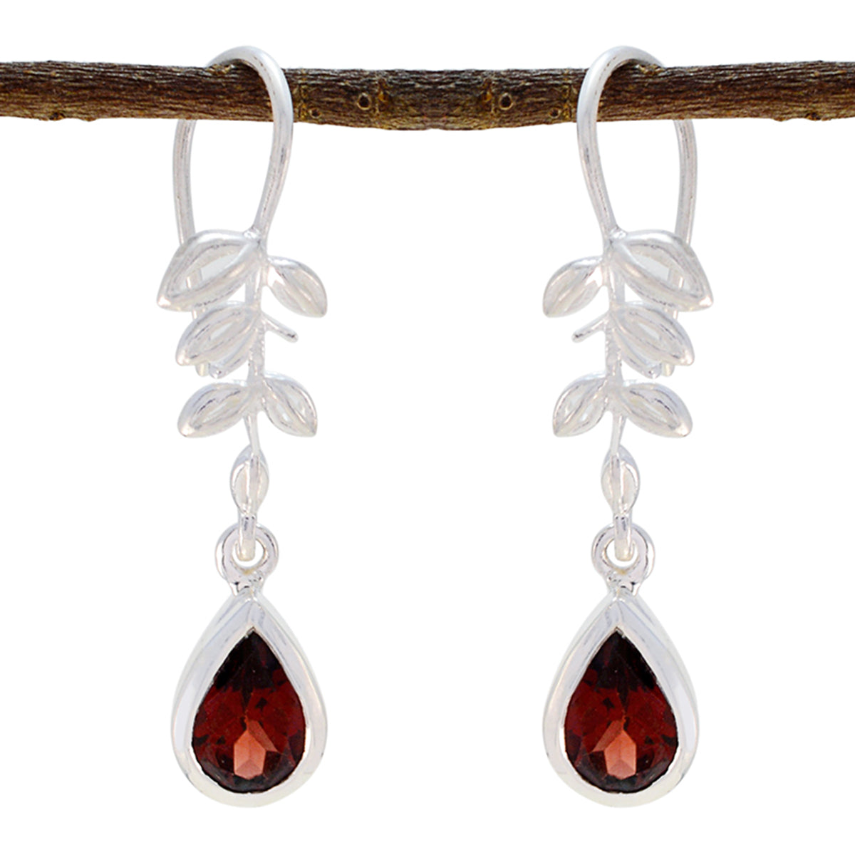 Garnet-Spanish-Julia-Solitaire-Dangle-Red-925-Sterling-Silver-Earring Huvudsaklig produktbild