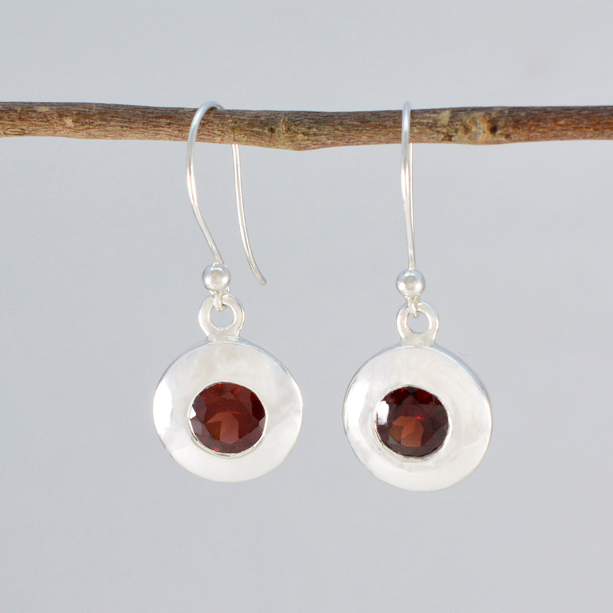 Garnet-Korean-Pauline-Solitaire-Dangle-Red-Sterling-Silver-Earring