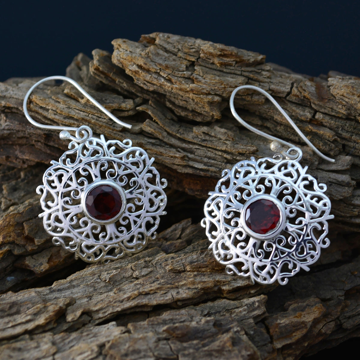 Garnet-Australian-Maya-Solitaire-Dangle-Red-Sterling-Silver-Earring