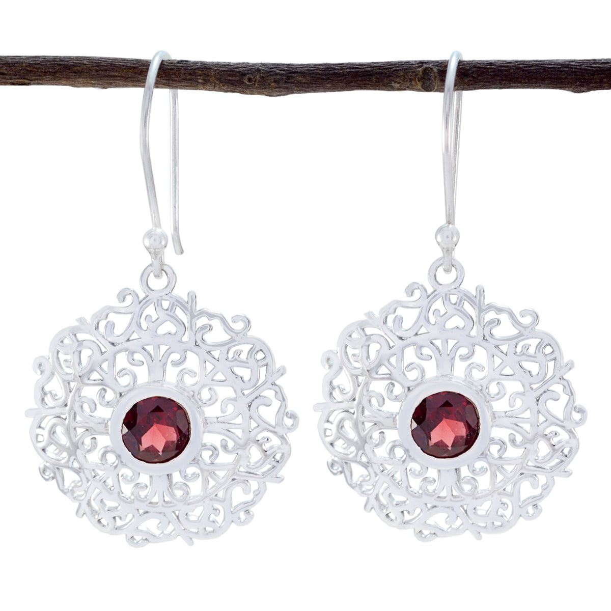 Garnet-Australian-Maya-Solitaire-Dangle-Red-Sterling-Silver-Earring Immagine principale del prodotto