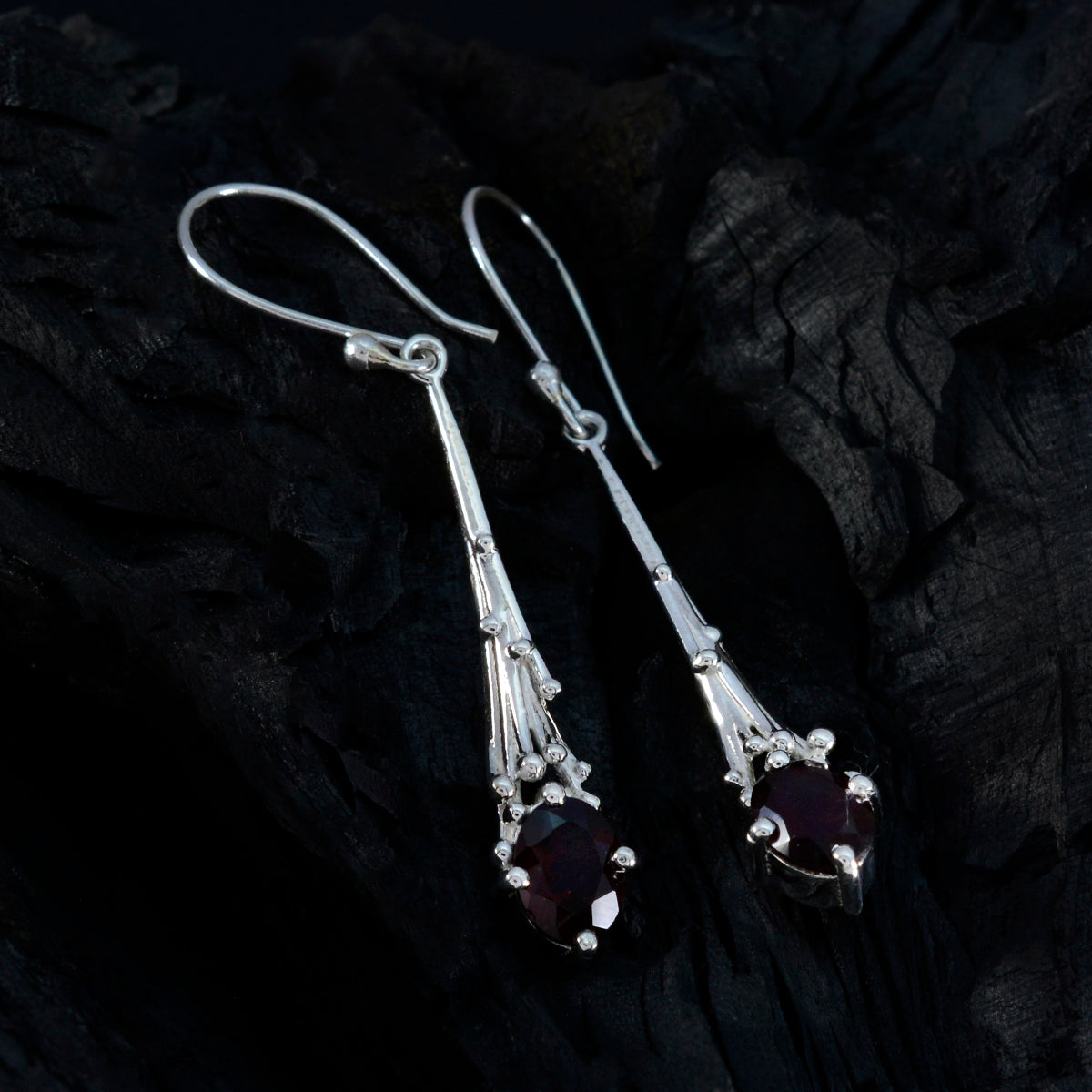 Garnet-Russian-Ella-Solitaire-Dangle-Red-925-Silver-Earring