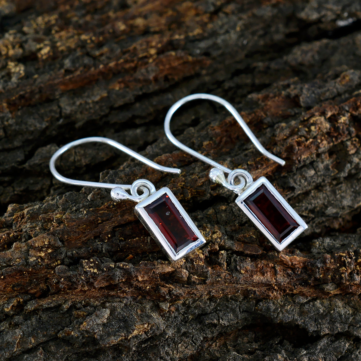 Garnet-Egyptian-Lily-Solitaire-Dangle-Red-Sterling-Silver-Earring