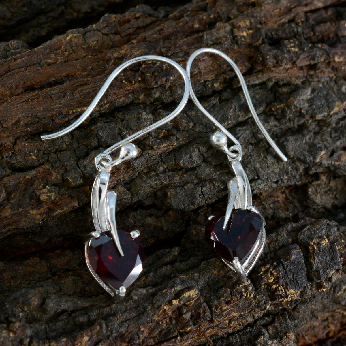 Garnet-Latin-American-Nella-Solitaire-Dangle-Red-925-Silver-Earring