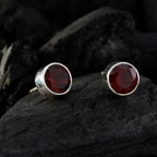 Garnet-Korean-Zoe-Solitaire-Stud-Red-925-Sterling-Silver-Earring