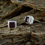 Garnet-French-Noelia-Solitaire-Stud-Red-Silver-Earring