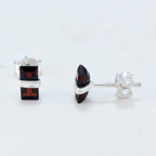 Garnet-Egyptian-Agustina-Solitaire-Stud-Red-Silver-Earring