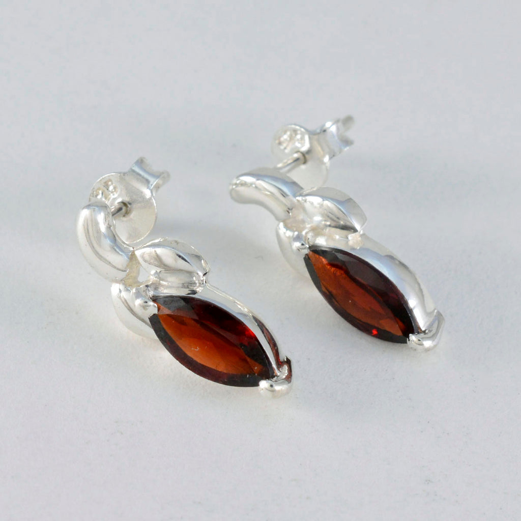 Garnet-Spanish-Renata-Solitaire-Stud-Red-Sterling-Silver-Earring