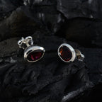 Garnet-French-Haruka-Solitaire-Stud-Red-92.5-Silver-Earring