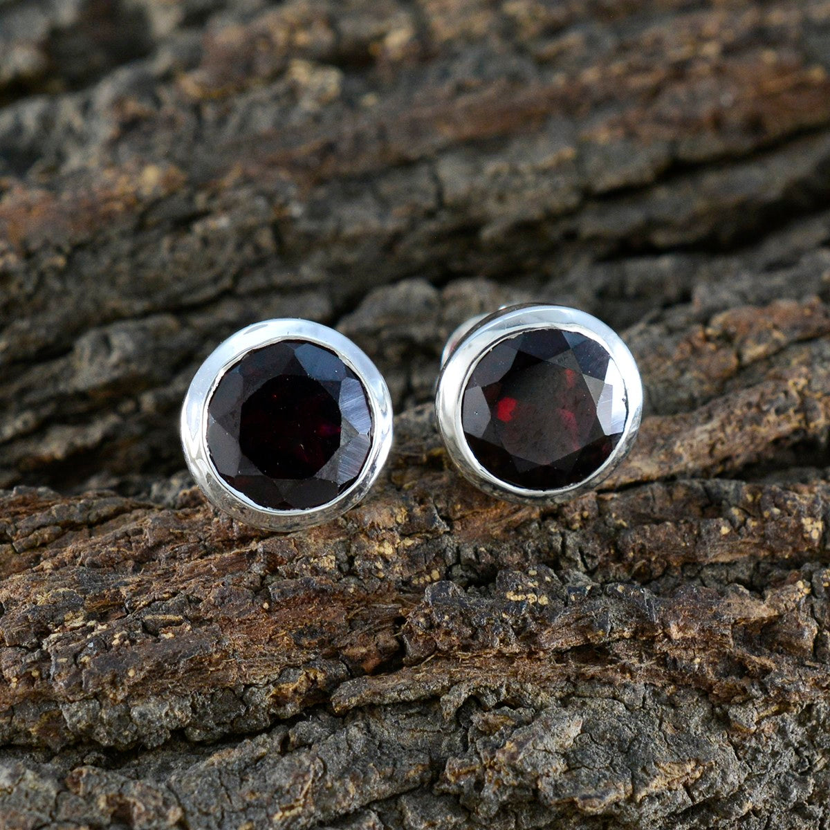 Garnet-American-Fernanda-Solitaire-Stud-Red-925-Sterling-Silver-Earring