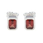 Garnet-Japanese-Luisa-Solitaire-Stud-Red-Silver-Earring