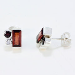 Garnet-Spanish-Pilar-multiple-Stud-Red-Silver-Earring