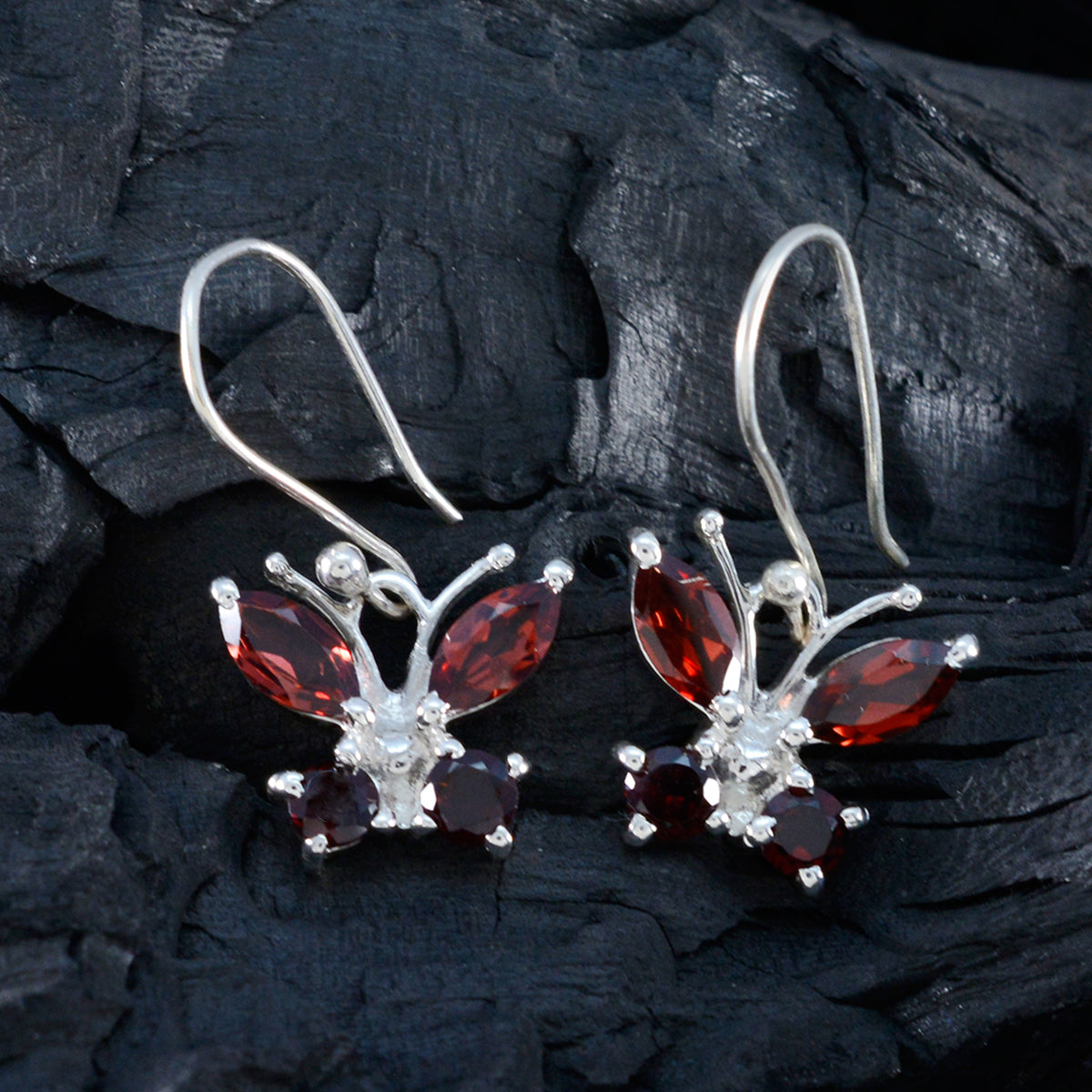 Garnet-French-Evelyn-multiple-Dangle-Red-925-Silver-Earring