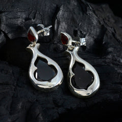 Garnet-American-Emilia-Toi-et-Moi-Stud-Red-Silver-Earring