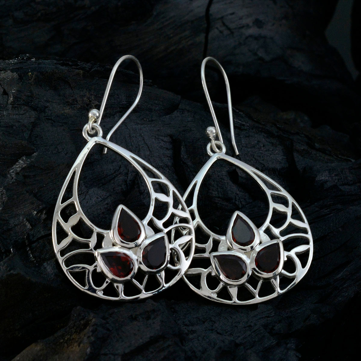 Garnet-African-Layla-Trilogy-Dangle-Red-925-Sterling-Silver-Earring
