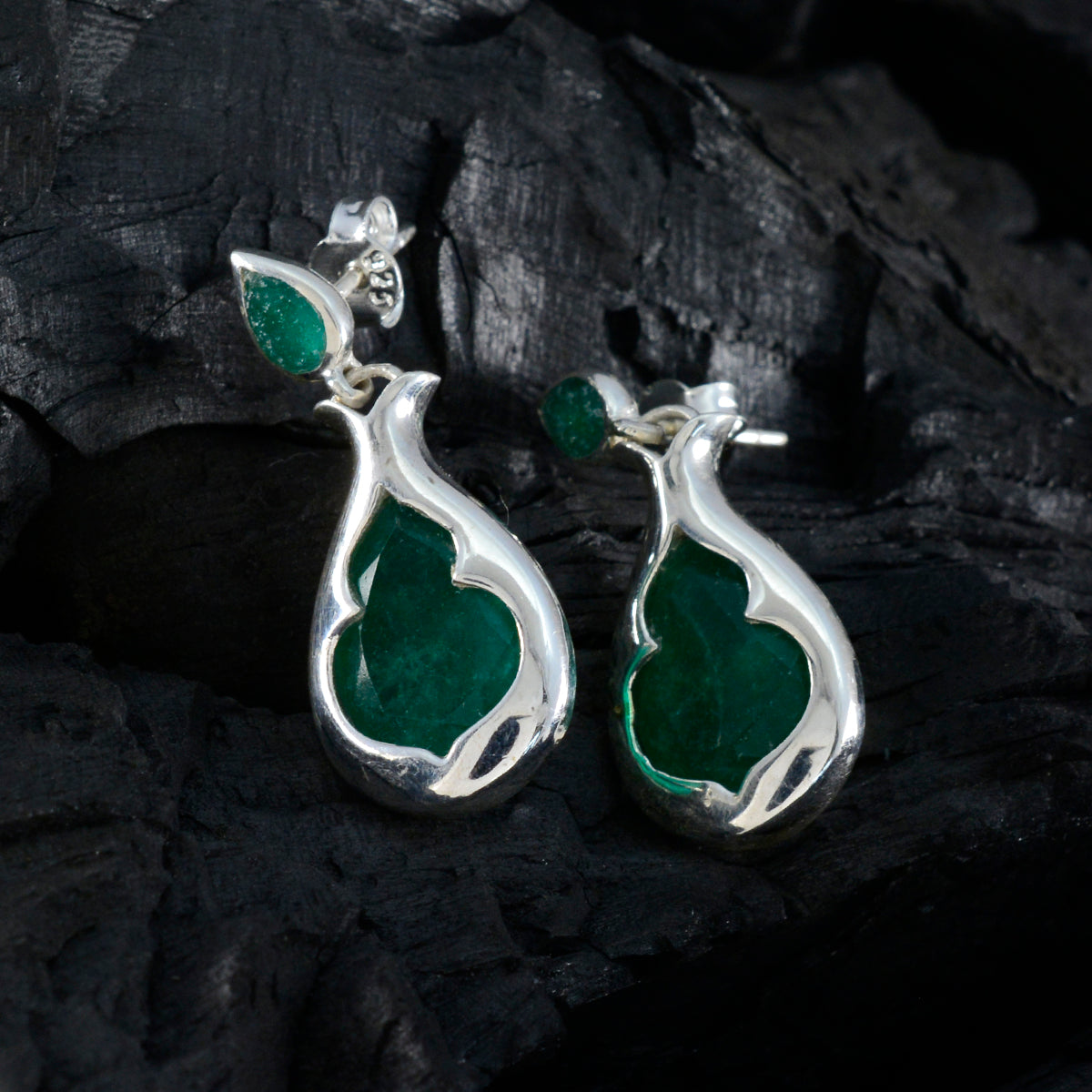 Green-Onyx-Korean-Emily-Toi-et-Moi-Stud-Green-Sterling-Silver-Earring
