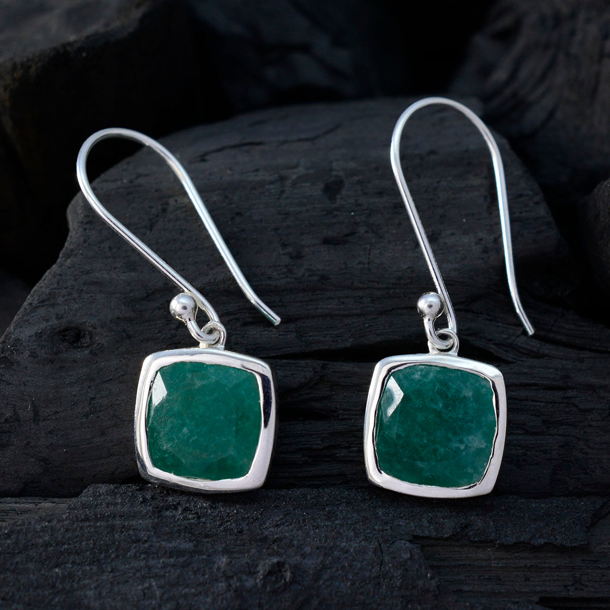 Indian Emerald Italian Milagros Solitaire Dangle Green 92.5 Silver Earring Secondary image