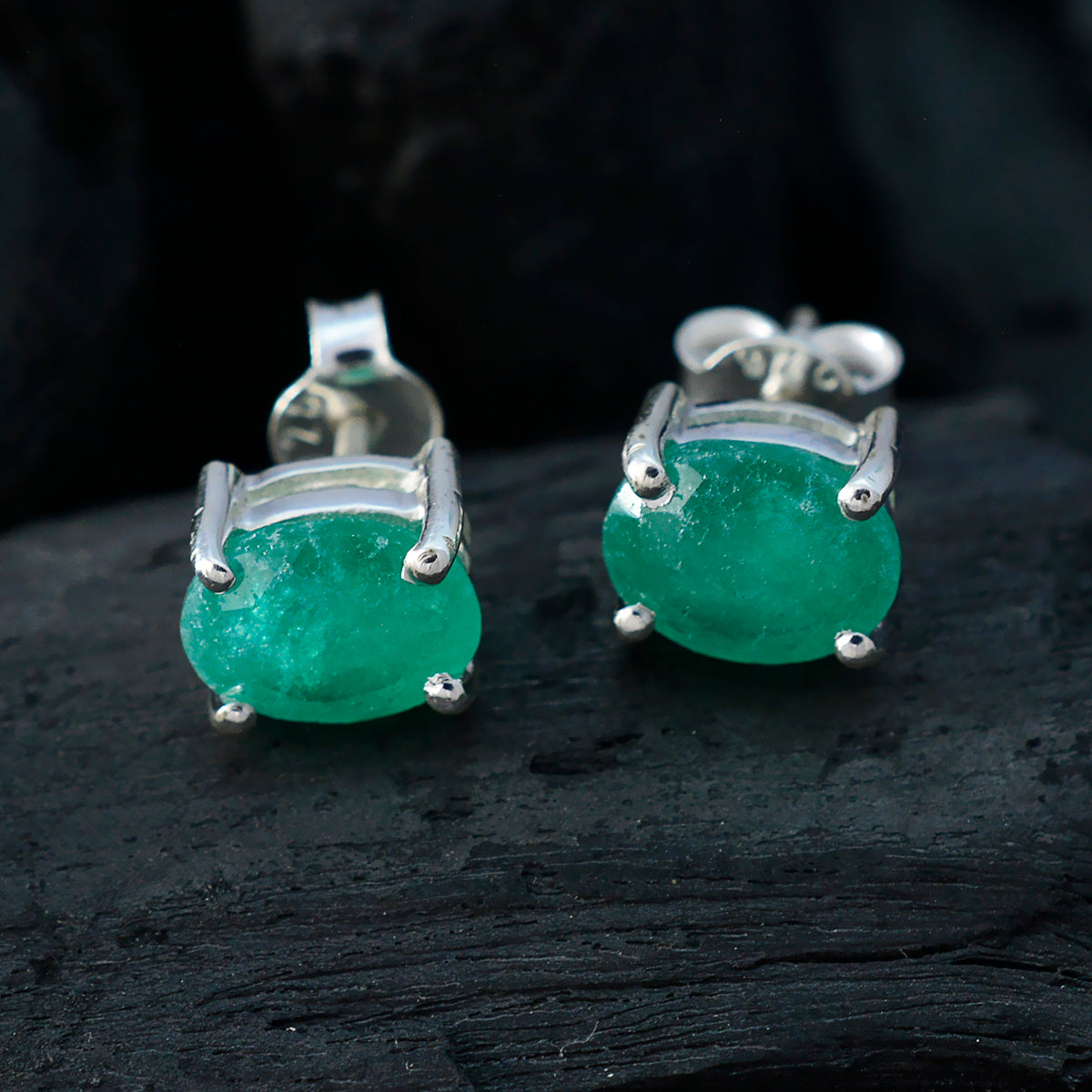 Indian-Emerald-Japanese-Agnes-Solitaire-Stud-Green-Sterling-Silver-Earring
