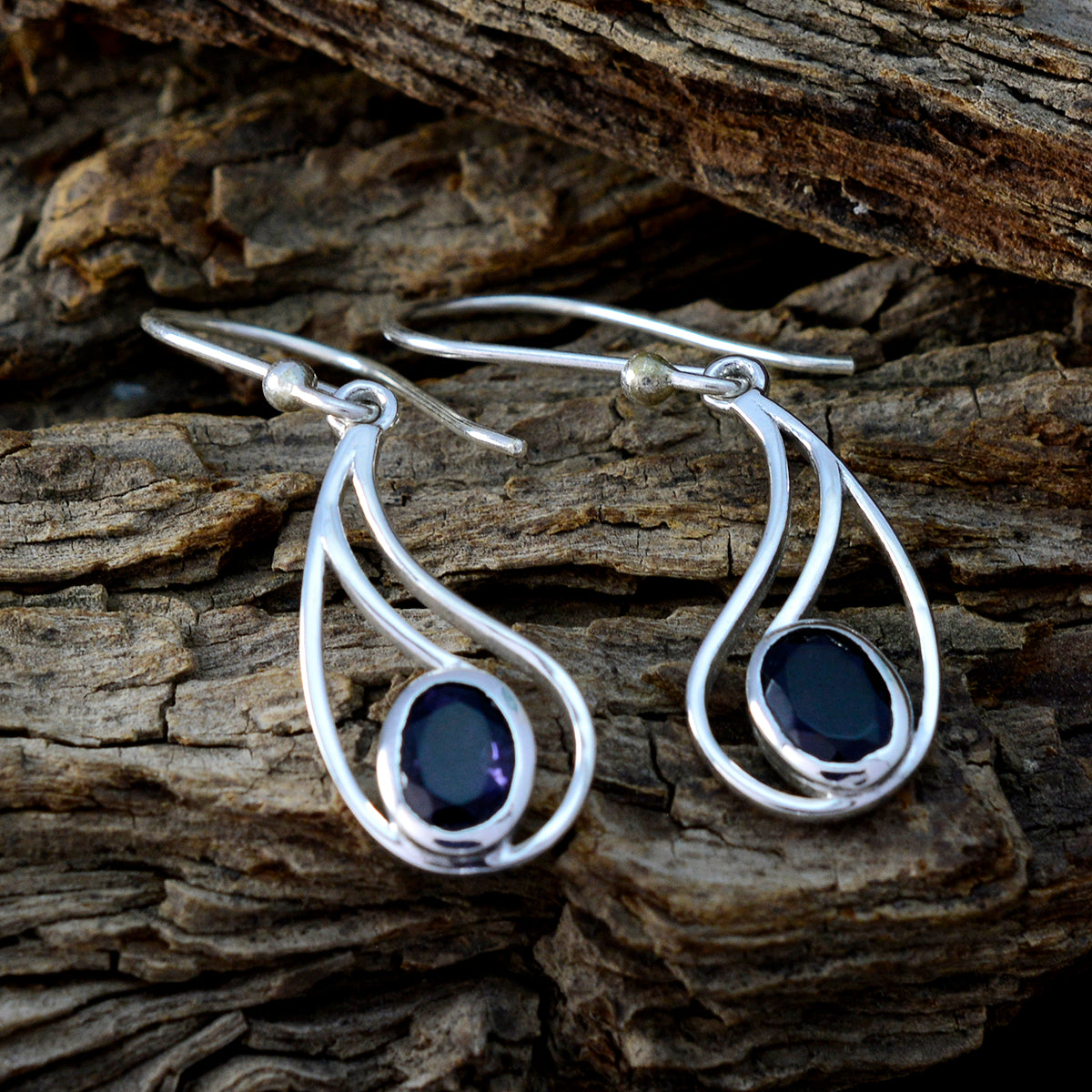 Iolite-Australian-Claire-Solitaire-Dangle-Blue-Sterling-Silver-Earring