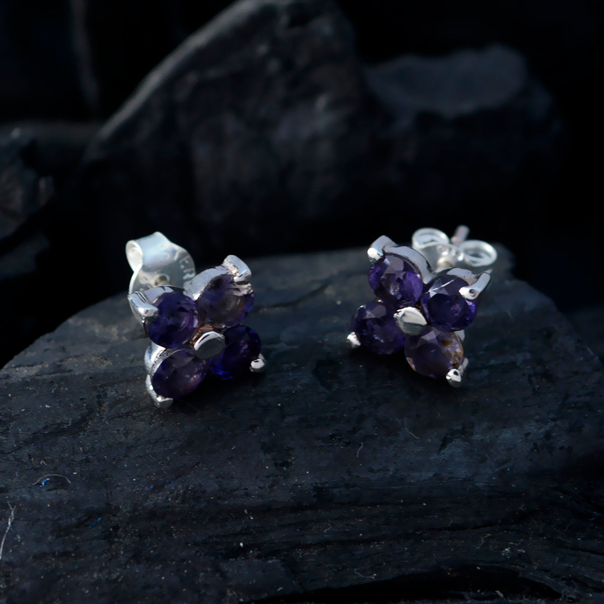 Iolite-Japanese-Evelyn-multiple-Stud-Blue-92.5-Silver-Earring