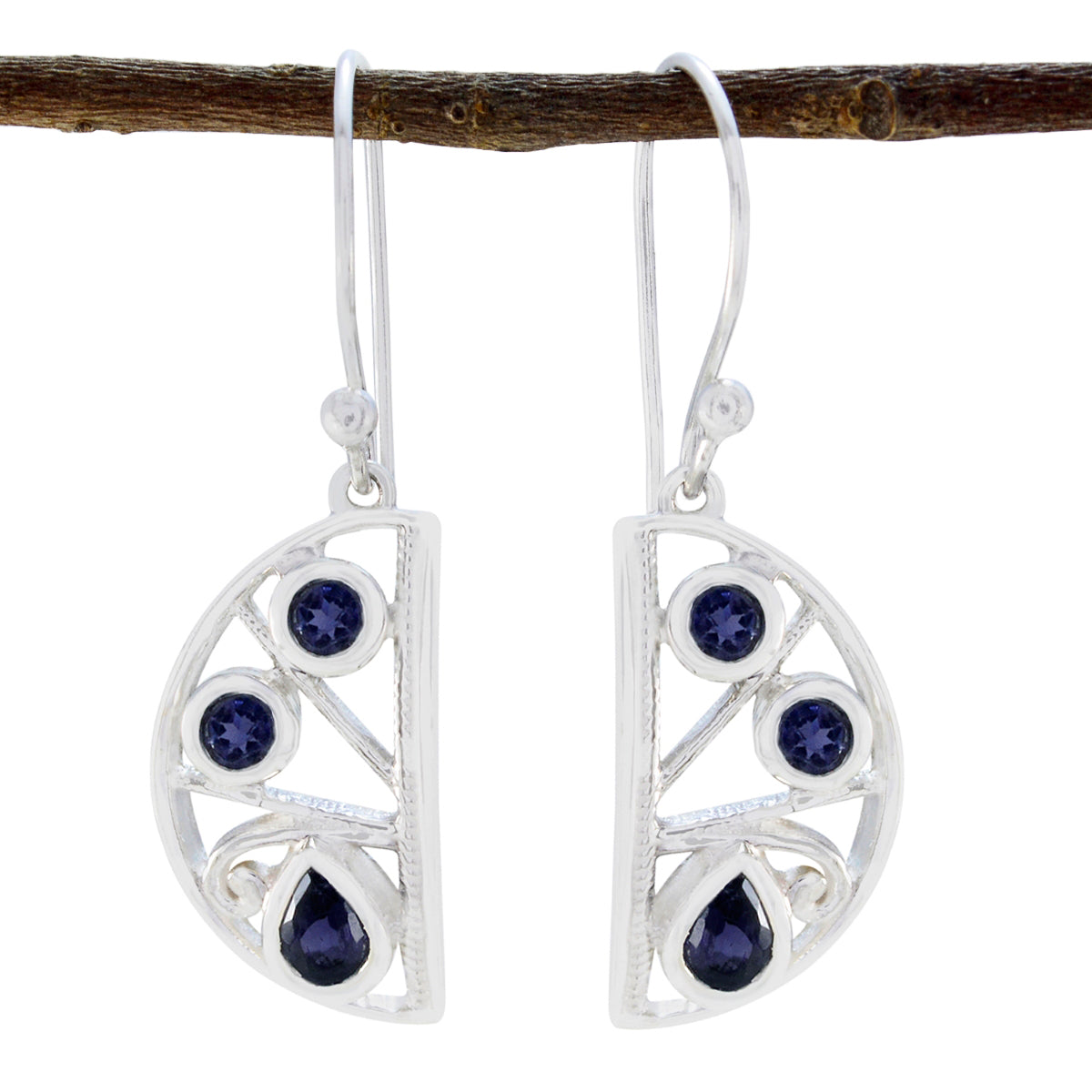 Iolite-Australian-Chen-Trilogy-Dangle-Blue-Silver-Earring Image principale du produit
