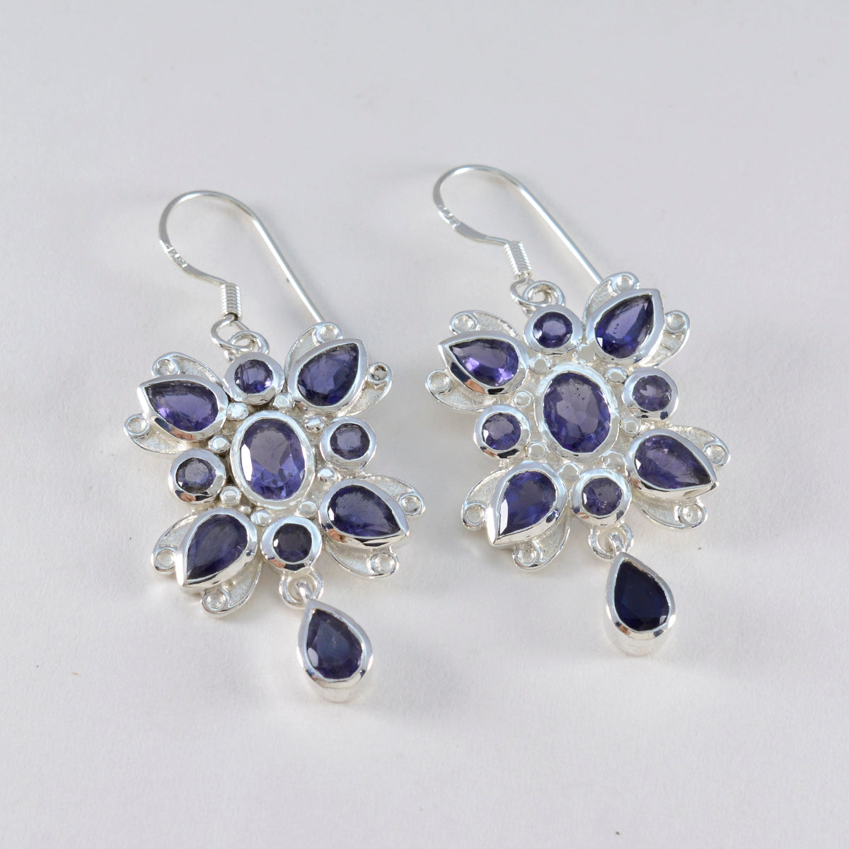 Boucles d'oreilles pendantes multiples en argent bleu et iolite américaine Micaela Image secondaire du produit